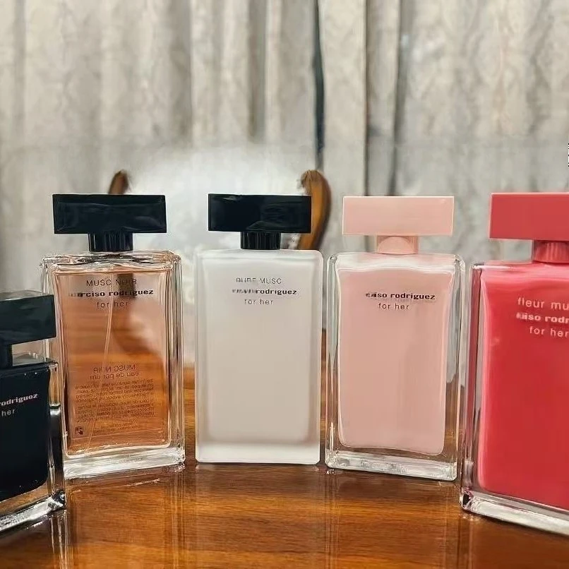 Perfume Floral Fragrance - น้ำหอมกลิ่นมัสค์ฟลอรัลสุดหรูสำหรับผู้หญิง ขวดสีชมพูสุดหรูหรา กลิ่นหอมที่เหมาะสำหรับทุกโอกาสตั้งแต่กลางวันจนถึงกลางคืน