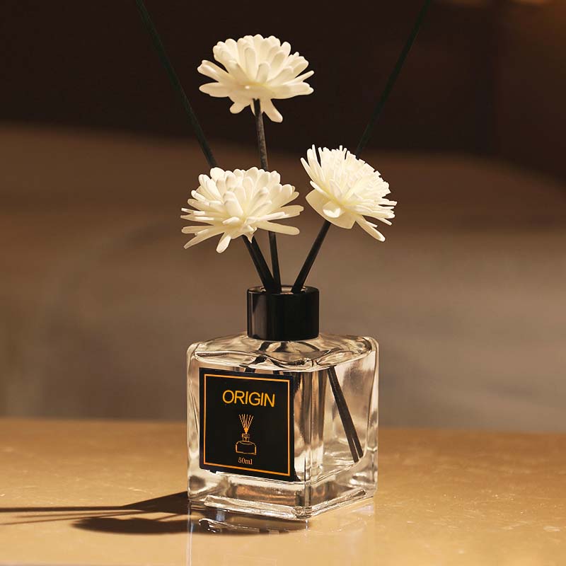 Perfume La Fragrance - น้ำหอมปรับอากาศแบบก้านไม้หอม กลิ่นใหม่ปี 2026 ขนาด 50 มล.