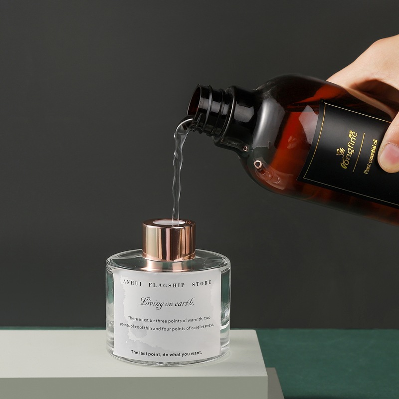 Perfume La Fragrance - Shangri-La Hilton น้ำมันหอมระเหยลาเวนเดอร์500มล. สำหรับน้ำหอมในบ้านชุดโรงแรมน้ำมัน Essential สำหรับเครื่องพ่นอโรมา