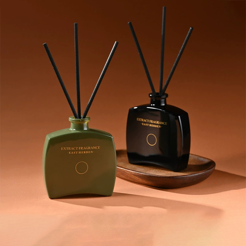 น้ำหอมปรับอากาศแบบก้านไม้หอม 1 - Perfume La Fragrance บทวิจารณ์และราคา