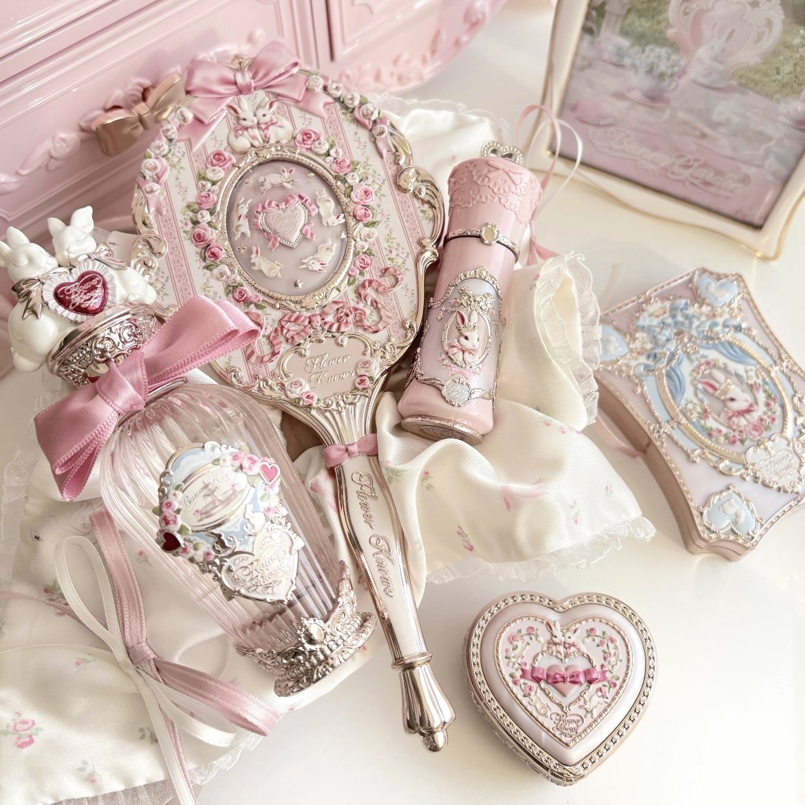 น้ำหอม Flower Knows 2026 Bunny - Perfume Floral Fragrance บทวิจารณ์และราคา