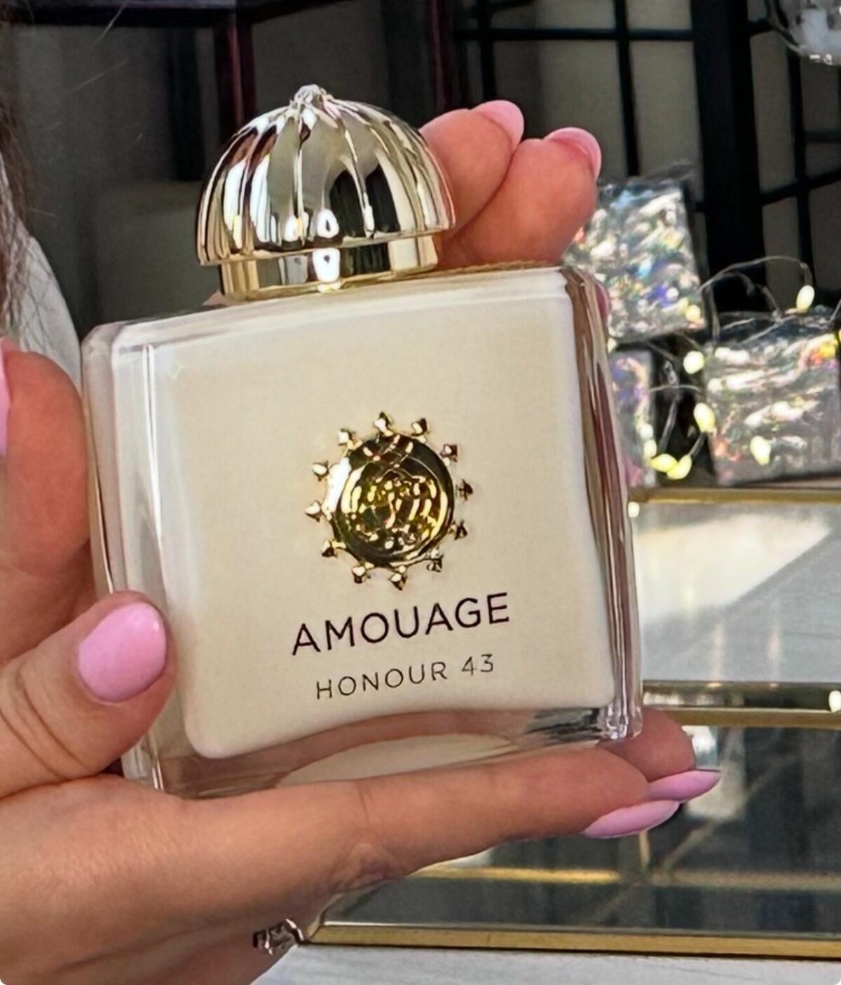 Amouage Honour 43 Woman Extrai - Perfume Fragrance Families บทวิจารณ์และราคา