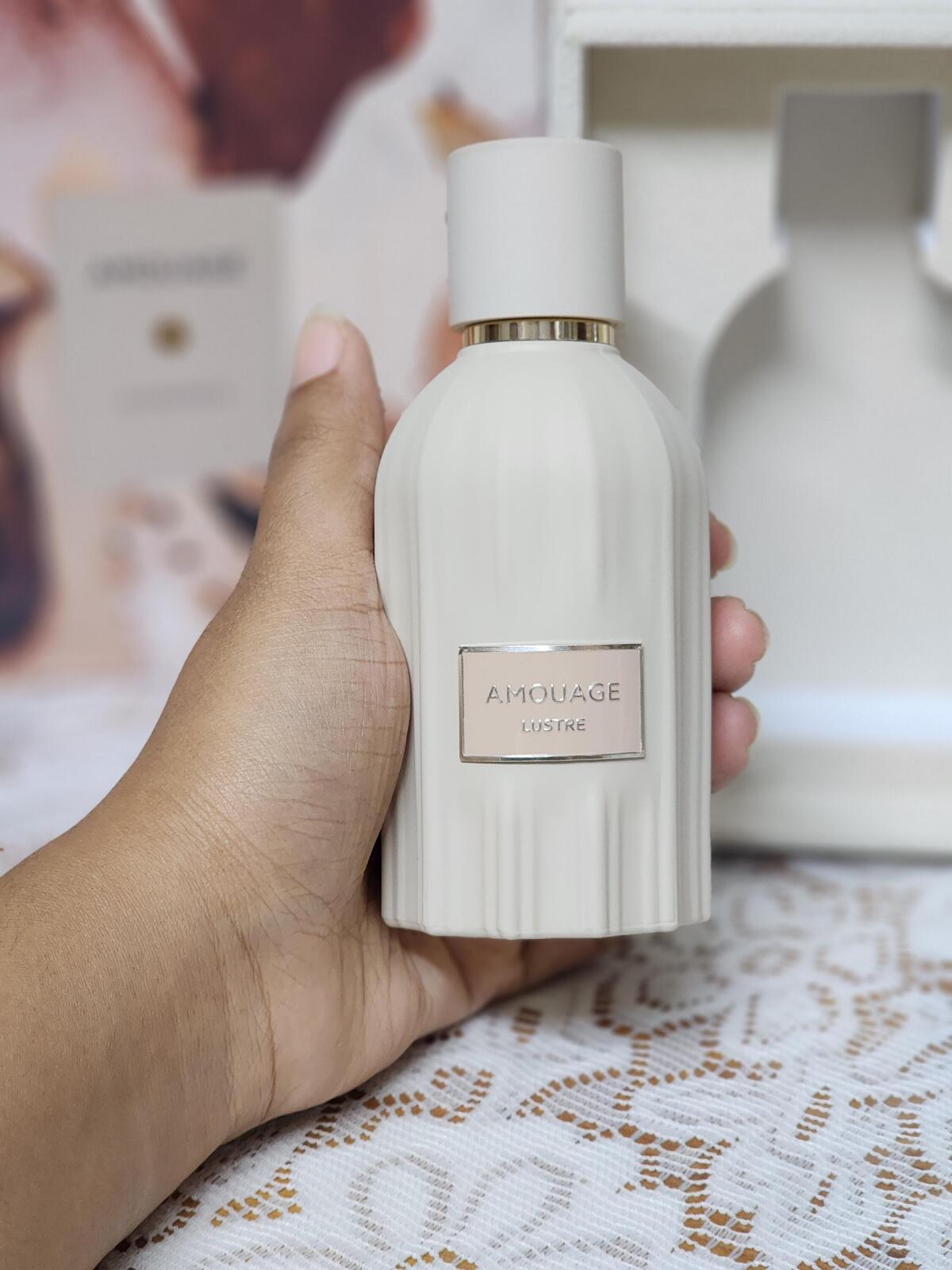 น้ำหอม Amouage Lustre 100 มล.  - Perfume Fragrance Families บทวิจารณ์และราคา