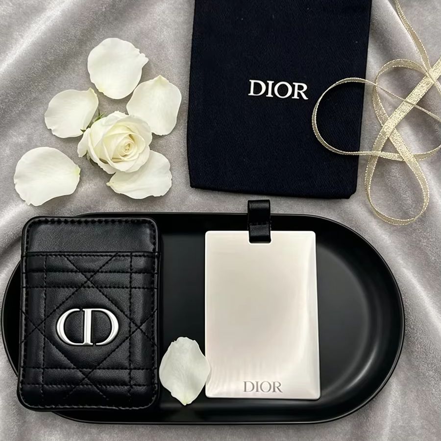 กระเป๋า Dior Dior's Bag อเนกปร - Perfume Fine Fragrance บทวิจารณ์และราคา